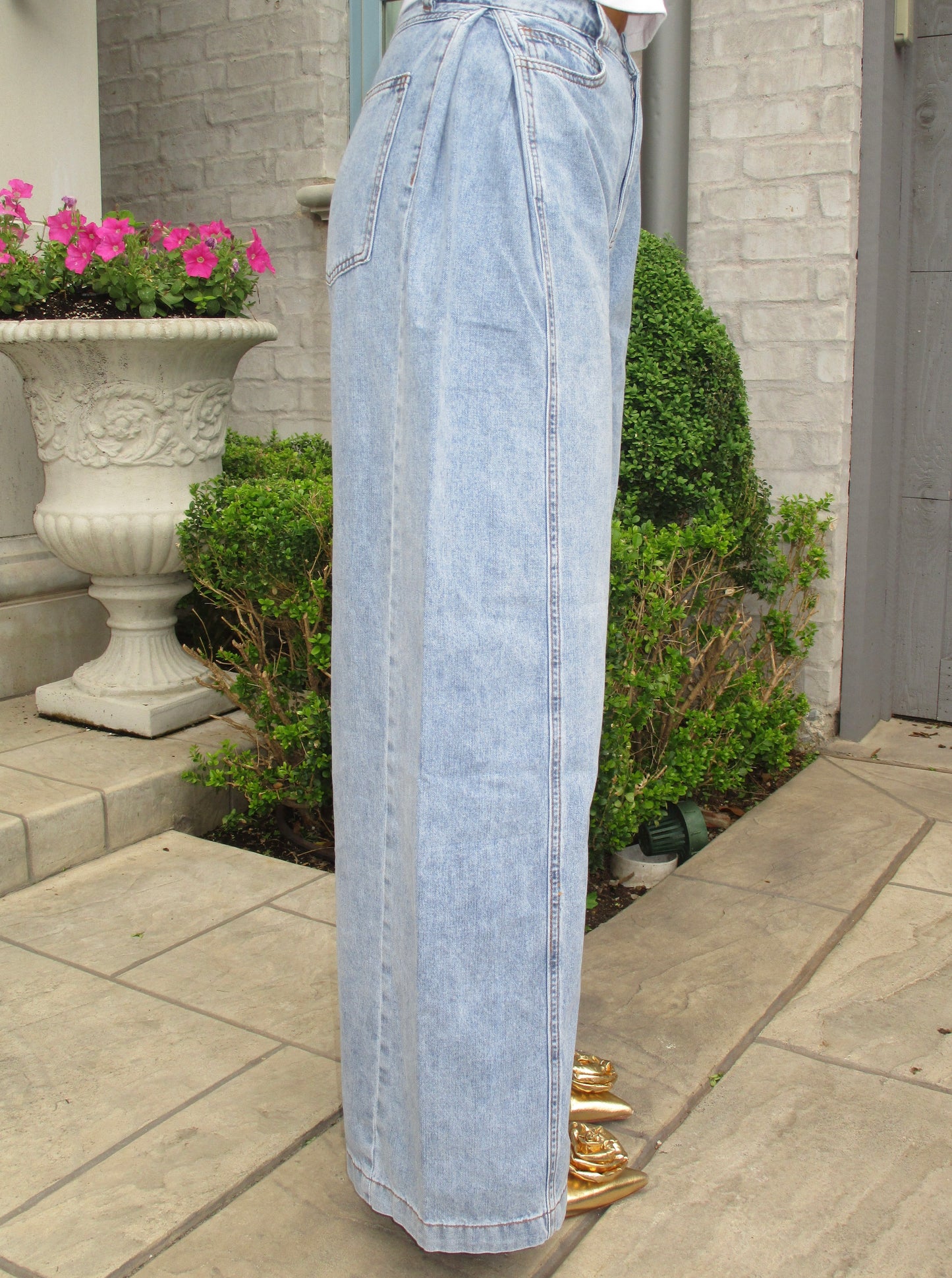 Statement Wide Leg Jeans