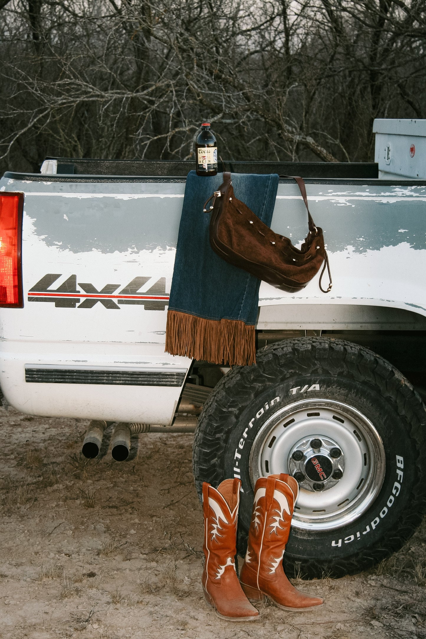 Dakota Suede Purse - Chocolate